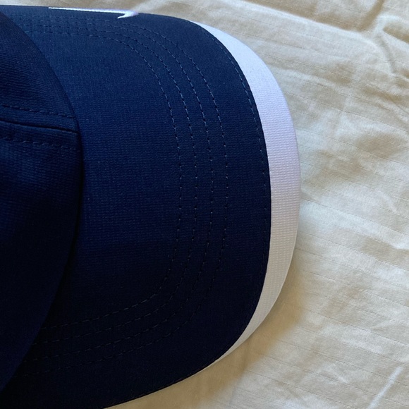 Nike Hat NWOT baseball running cap visor - Picture 8 of 9